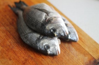 Дорада с овощами - фото шага 1