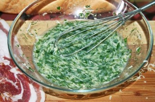 Гренки с сыром и беконом - фото шага 4