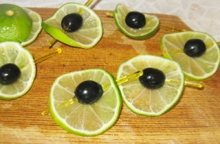 Канапе со скумбрией 