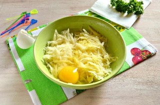 Картофельные канапе с сельдью - фото шага 3