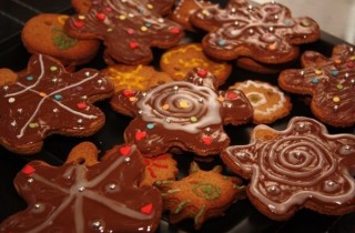 Медовые пряники на елку - фото шага 11