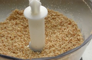 Меренги с миндалем - фото шага 2