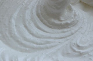 Меренги с шоколадом - фото шага 3