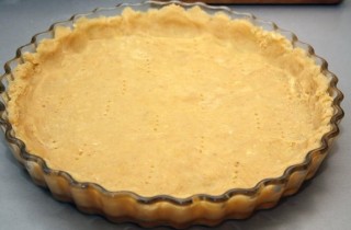 Миндальный пирог с клубникой - фото шага 4