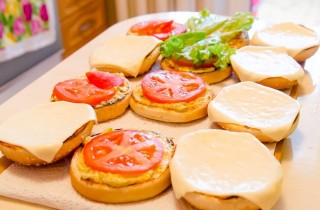 Мясной бургер - фото шага 3