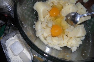 Ньокки из картофеля - фото шага 1