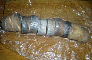 Праздничный рулет из сельди - фото шага 8