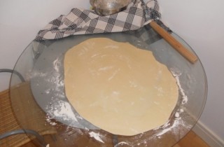 Булочки с изюмом и корицей - фото шага 2