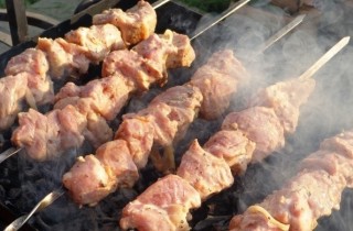 Быстрый шашлык из свинины - фото шага 8