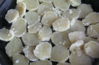 Картофельная запеканка с фаршем на скорую руку - фото шага 5