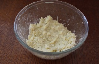 Картофельные котлеты с колбасой - фото шага 9