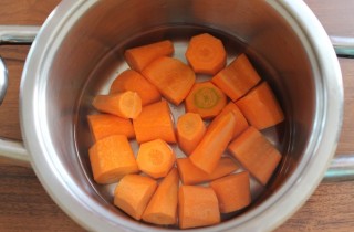 Котлеты из вареной моркови - фото шага 1