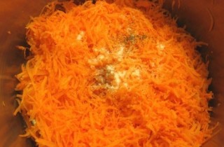 Постные морковные котлеты - фото шага 3