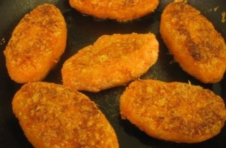 Постные морковные котлеты - фото шага 8