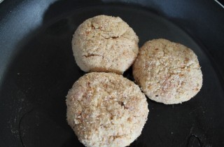 Куриные котлеты с картофелем - фото шага 8