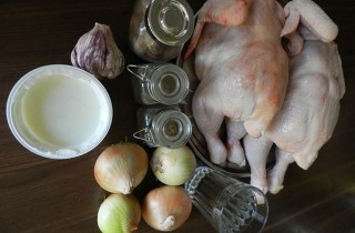 Куриный шашлык на минеральной воде и йогурте - фото шага 1