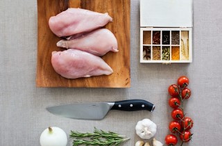 Куриный шашлык в чесночно-луковом маринаде - фото шага 1