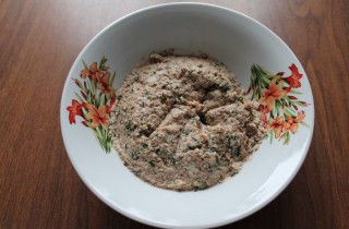 Рыбные котлеты из консервированной сайры - фото шага 4