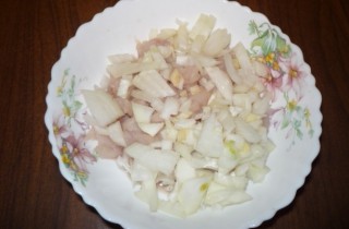 Рубленые котлеты из щуки - фото шага 2