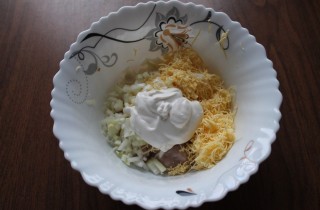 Рыбные котлеты с сыром - фото шага 4