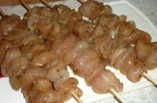 Шашлык из куриного филе в духовке - фото шага 2