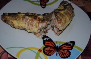 Скумбрия, запеченная с грецкими орехами и сыром - фото шага 7