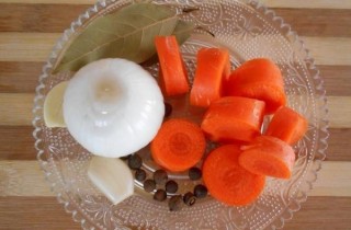 Свиная рулька в пиве и соевом соусе - фото шага 2