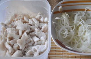 Хе из судака с овощами - фото шага 3