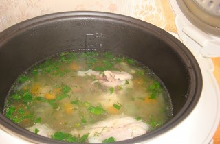 Куриный суп с вермишелью в мультиварке - фото шага 5