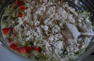 Оладьи из кабачков с болгарским перцем - фото шага 5