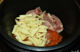 Щи со свиными ребрами в мультиварке - фото шага 2