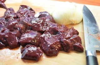 Оладьи из печени - фото шага 2