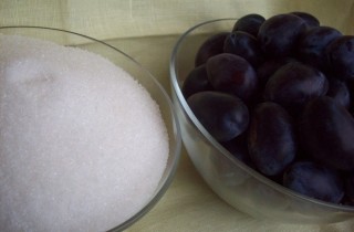 Варенье из сливы без косточек - фото шага 1