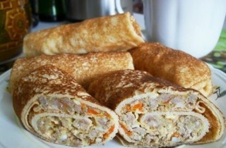 Фаршированные мясом блинчики