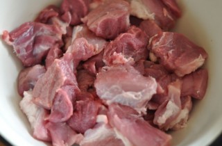 Свиной шашлык с луком и специями - фото шага 3