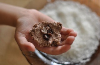 Творожный десерт с какао - фото шага 3