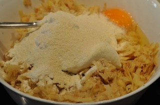 Картофельные драники по-белорусски - фото шага 3