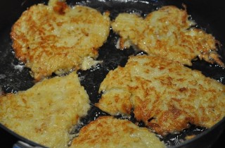 Картофельные драники по-белорусски - фото шага 4