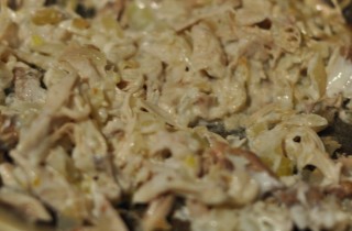 Курино-гречневая запеканка под сыром - фото шага 5