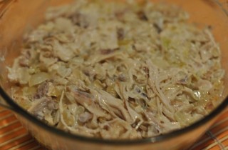 Курино-гречневая запеканка под сыром - фото шага 7