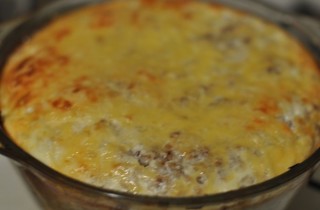 Курино-гречневая запеканка под сыром - фото шага 10