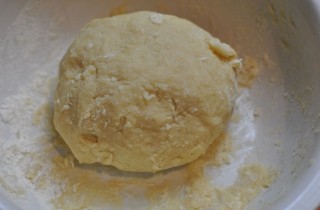 Хворост на молоке - фото шага 2