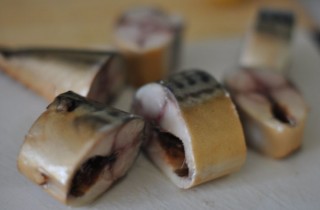 Копченая скумбрия в домашних условиях - фото шага 7