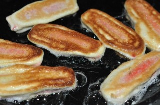 Крабовые палочки в кляре - фото шага 4