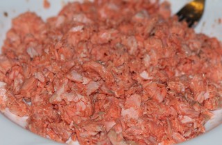 Паштет из форели с голубым сыром и красной икрой - фото шага 5