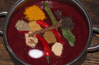Сливовый соус к мясу и птице - фото шага 5