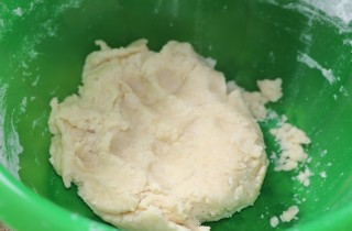 Вареники с вишней на заварном тесте - фото шага 5