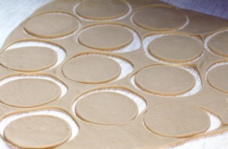 Вкусные вареники с творогом - фото шага 4