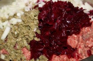 Бифштекс со свеклой - фото шага 4