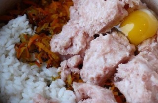 Тефтели из куриного фарша - фото шага 4